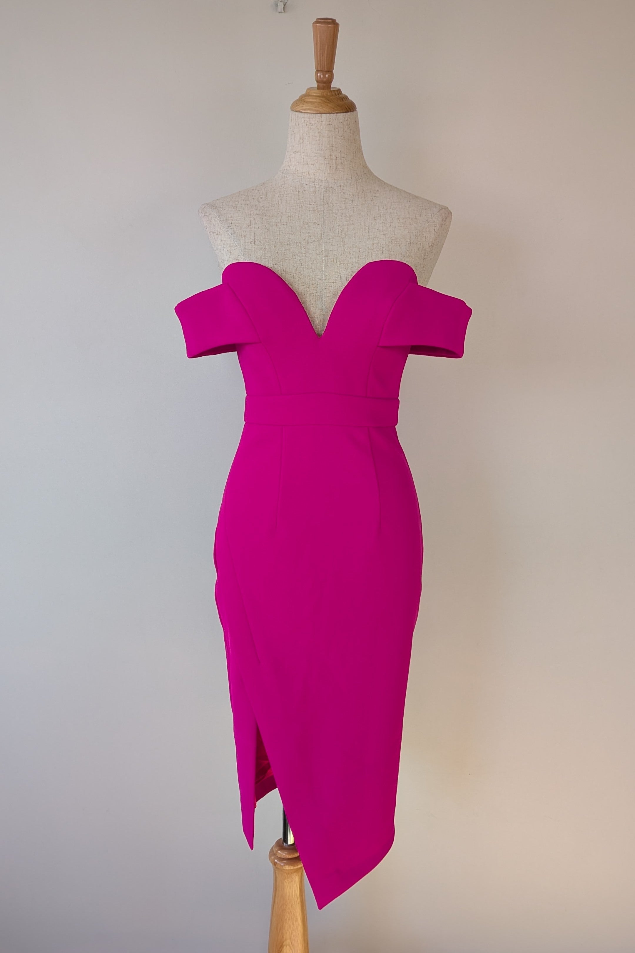 Sheike Pink Diva Dress Size 6 Brand New With Tags RRP $169.95
