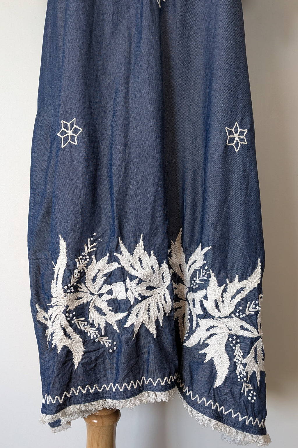 Ruby Yaya Denim Blue Embroidered Kaftan Dress Size M