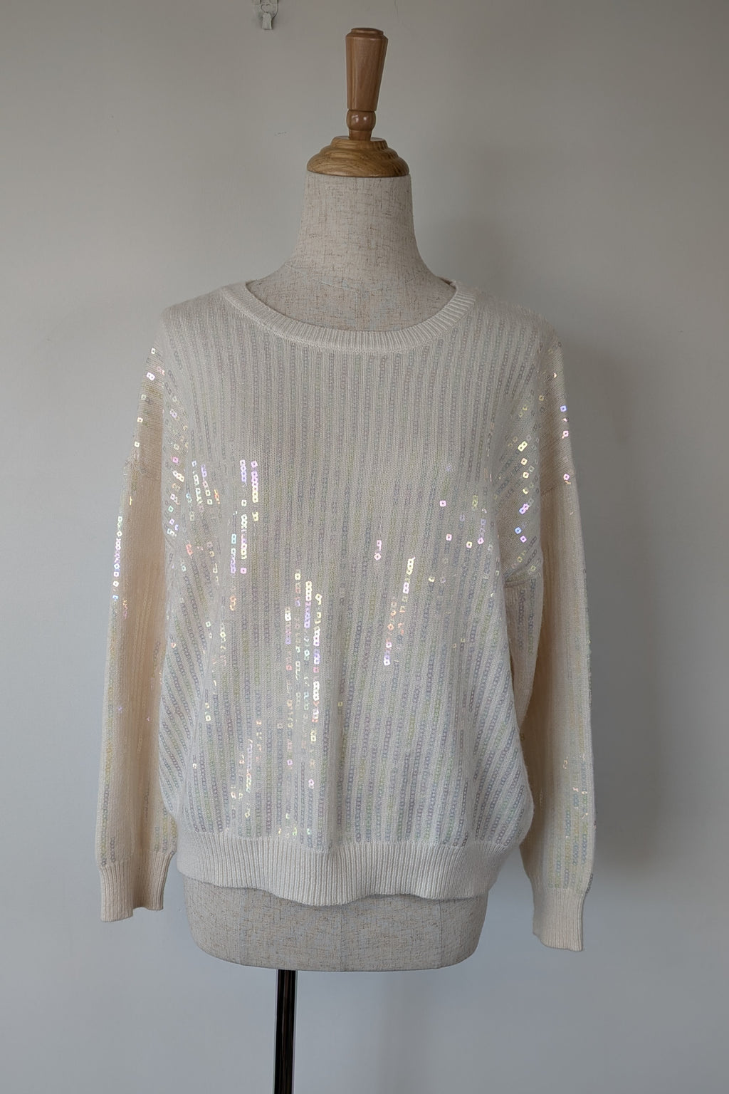 Vine Apparel White Wool Blend Iridescent Sequin Jumper Size M/L