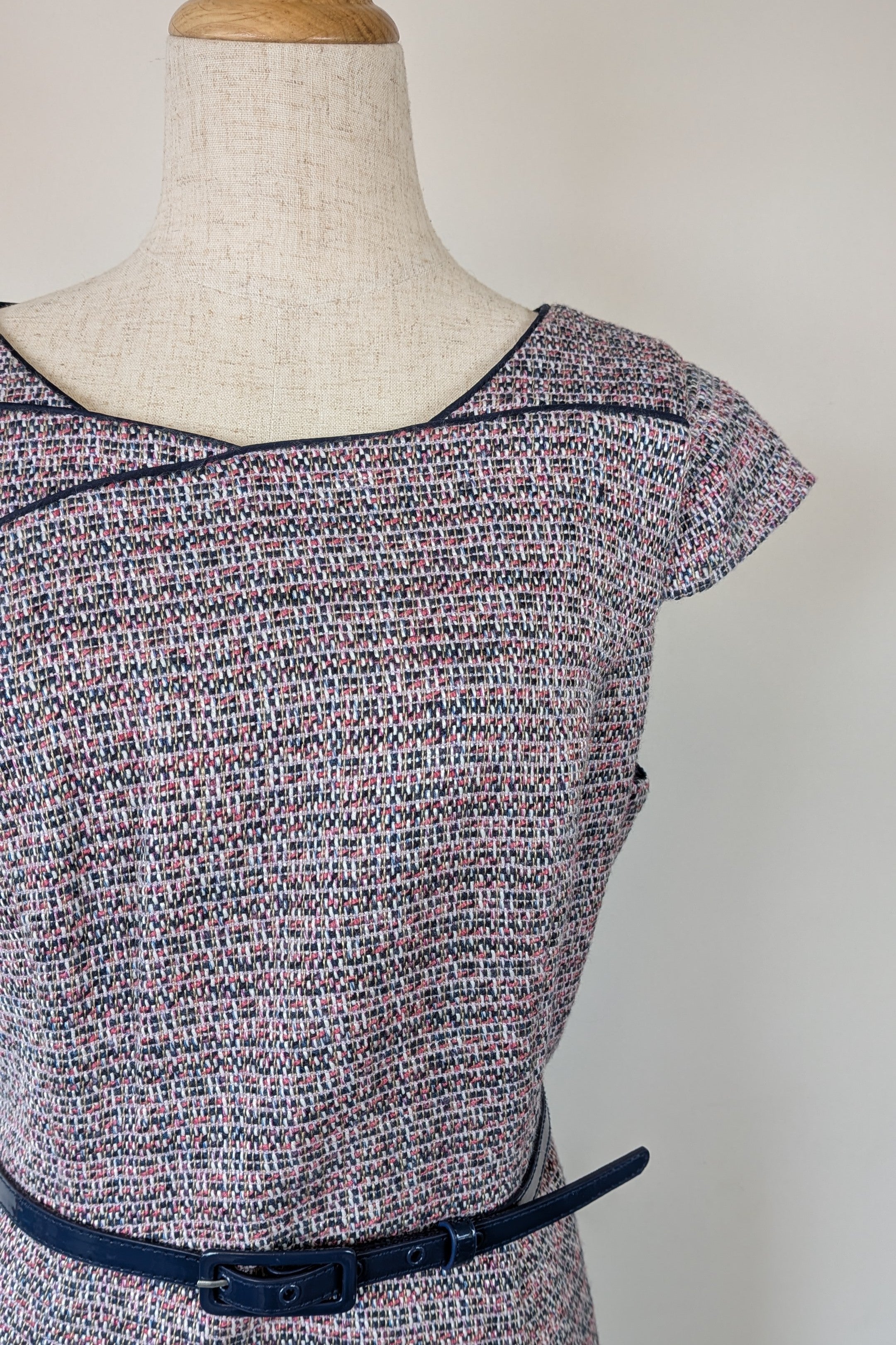 Review Tweed Pencil Dress with Belt Size 12
