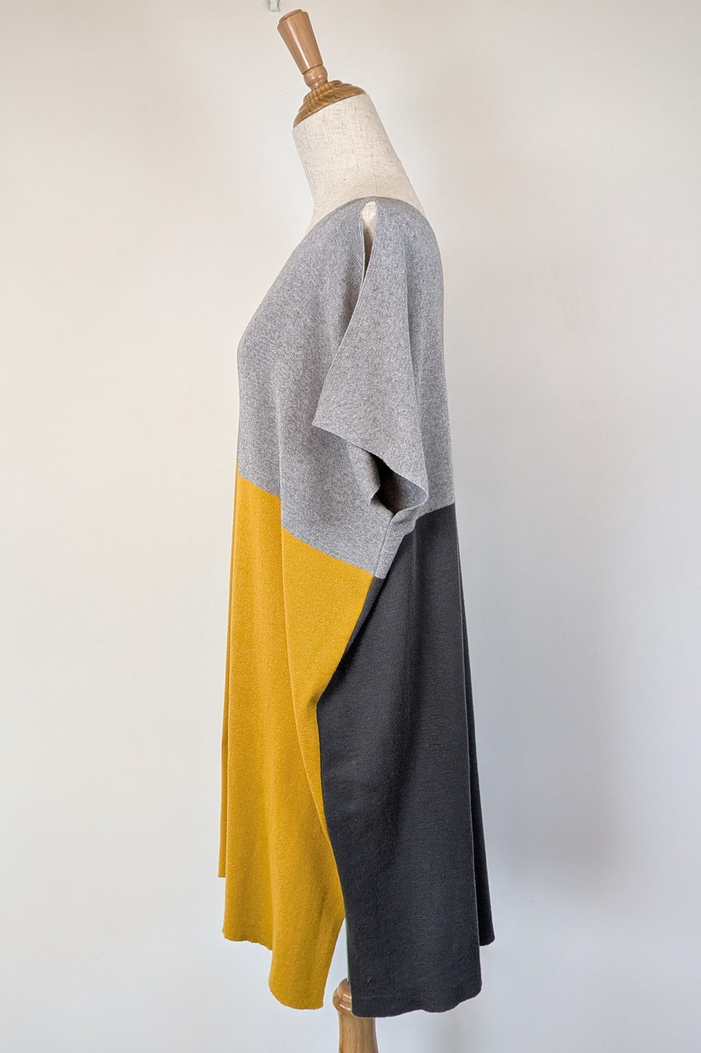 Uimi Colour Block Egyptian Cotton & Cashmere Knit Dress Size S-M