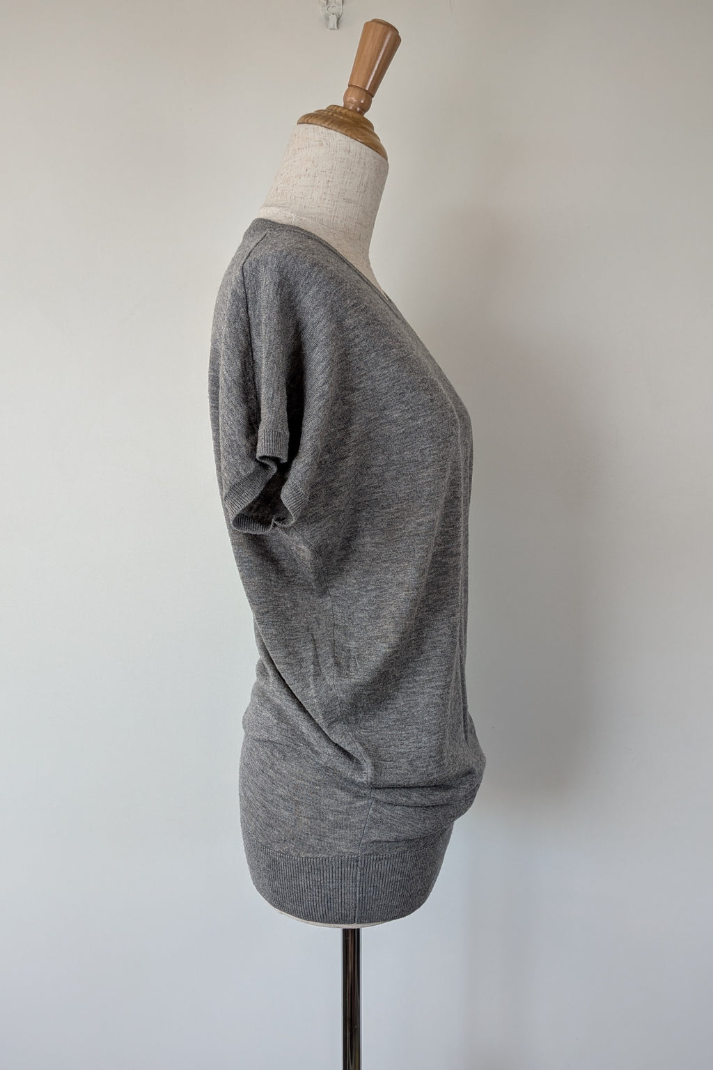 Country Road Grey Merino Wool & Silk Asymmetric Long Knit Top Size XXS
