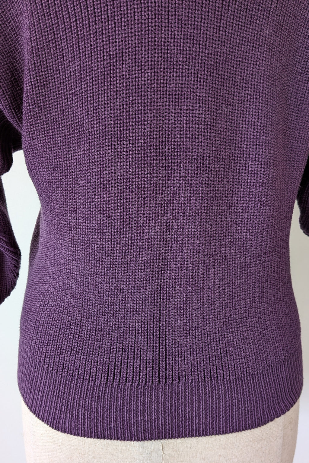 Vintage 80s Casaveen Pure New Wool Purple Cardigan (Made in Tasmania) Size 14