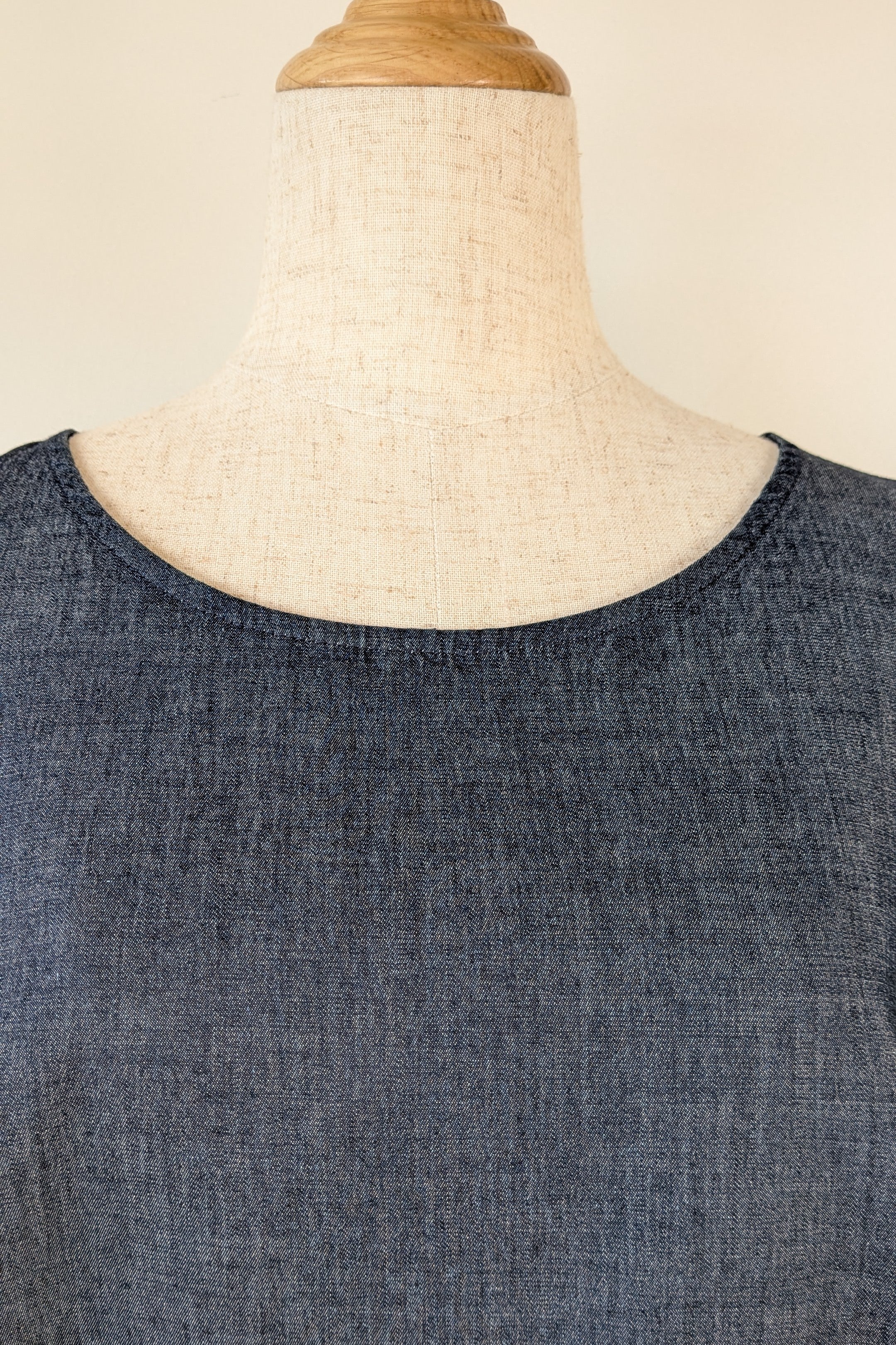 158C Blue Denim Cotton Blend Top in One Size