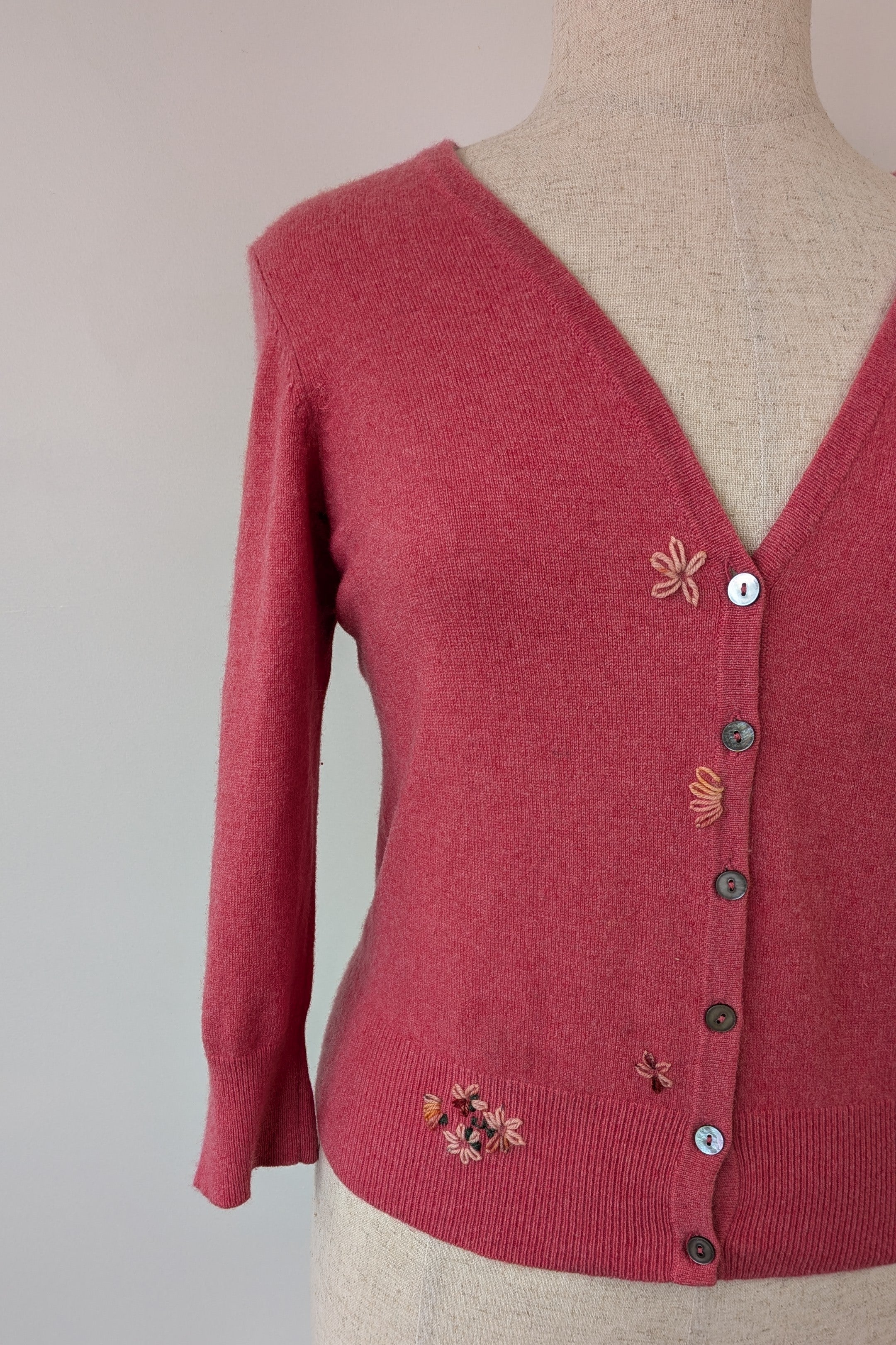 Boden Pink 100% Cashmere Floral Embroidered Cardigan Size 12/14