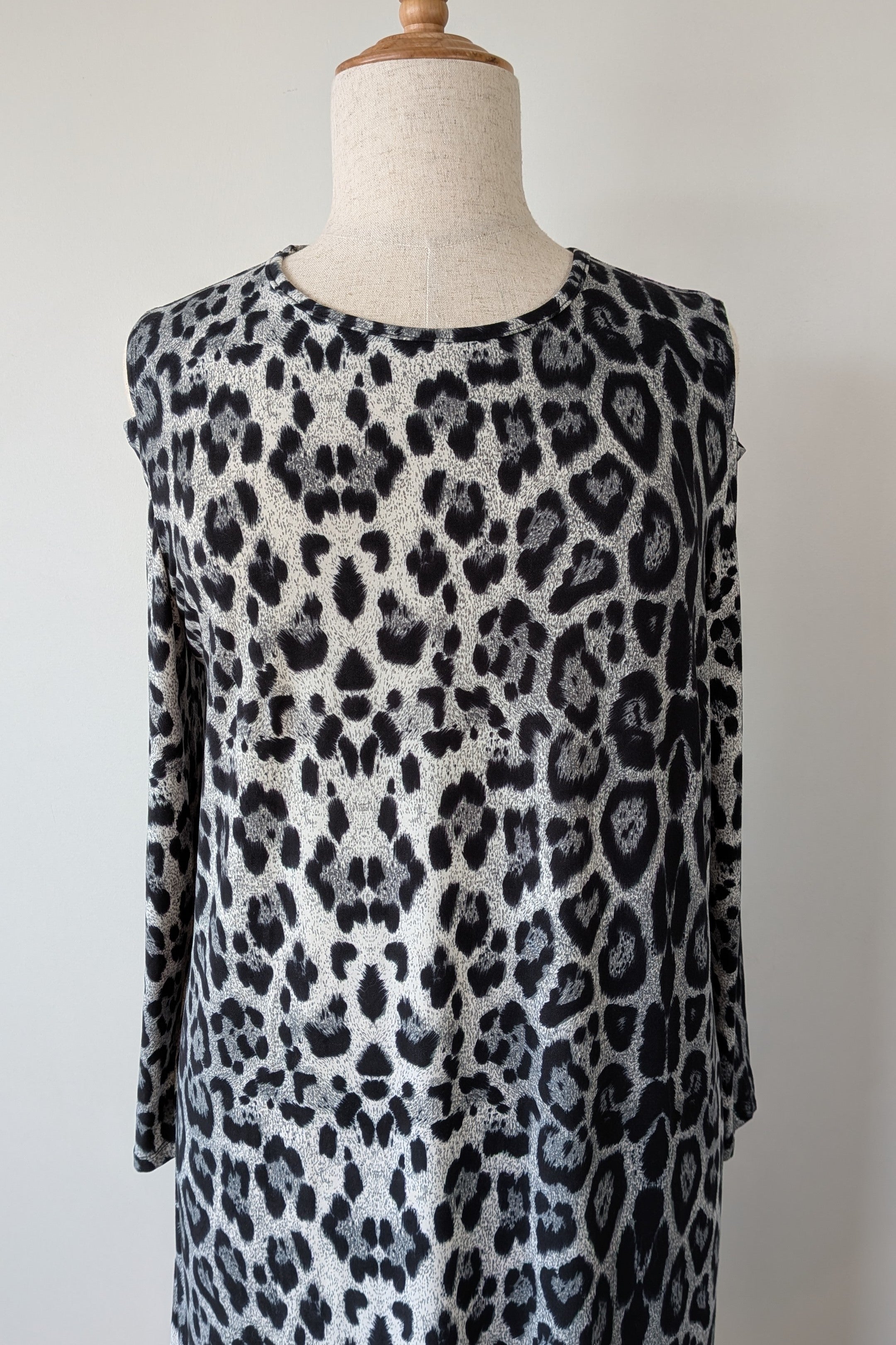Threadz Black & Grey Leopard Print Dress Size XXL Brand New With Tags