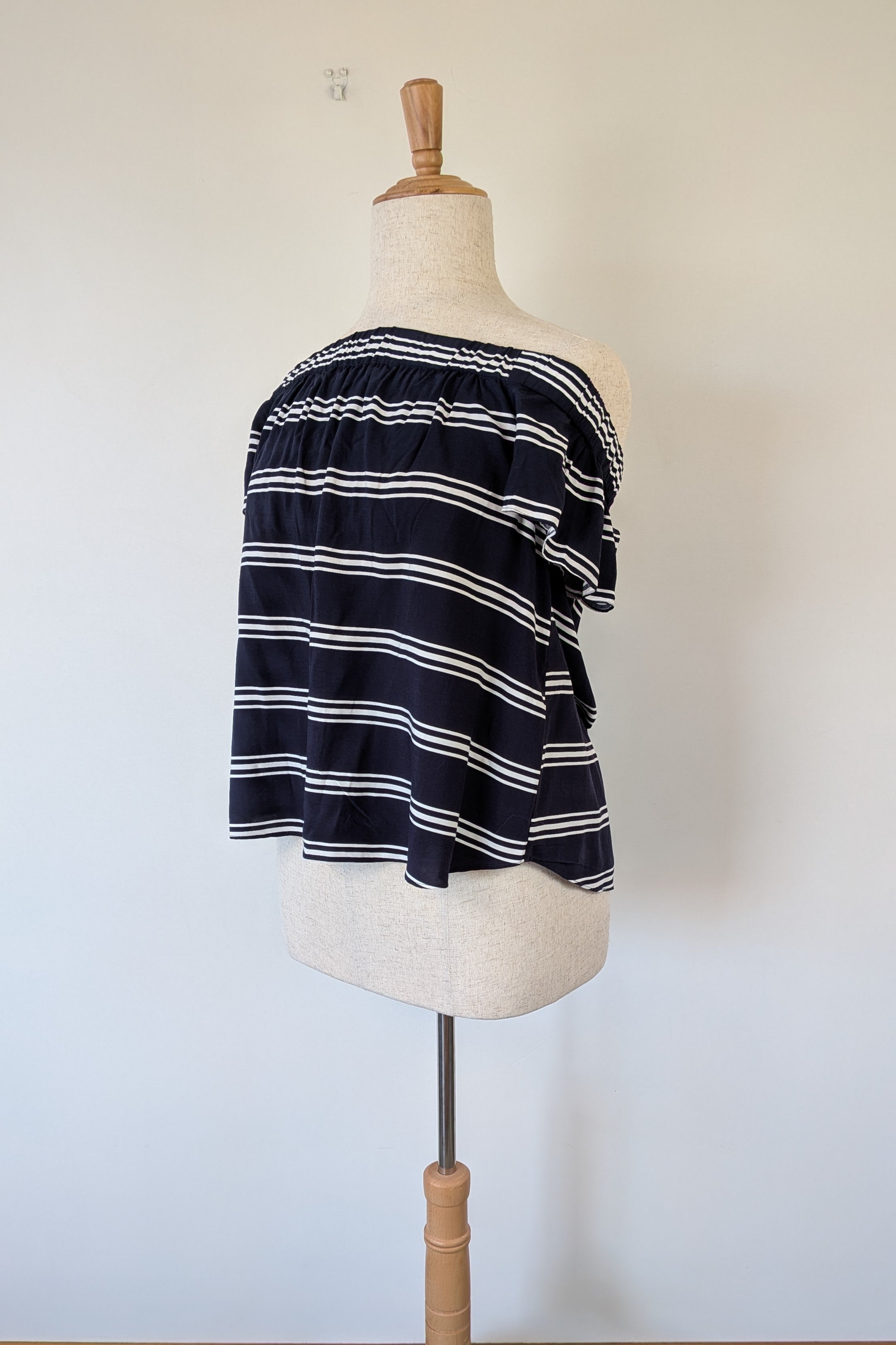 Portmans Off The Shoulder Navy & White Stripe Top Size 14 Brand New With Tags RRP $59.95