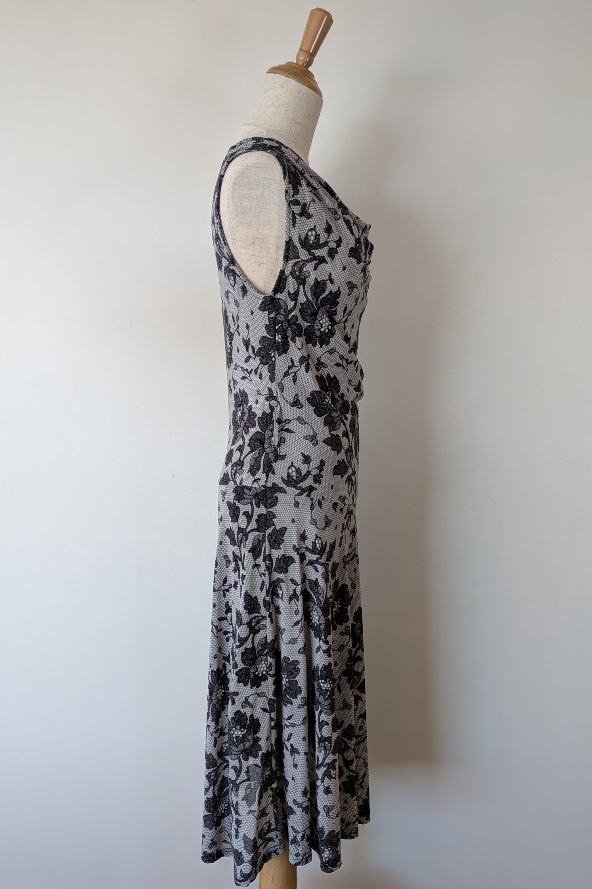 Vintage Y2K Tea Berry Floral Lace Cowl Neck Dress Size 8/10