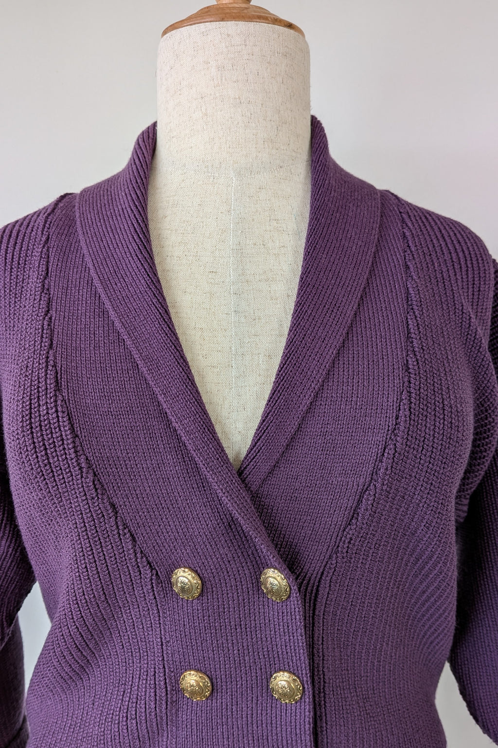 Vintage 80s Casaveen Pure New Wool Purple Cardigan (Made in Tasmania) Size 14