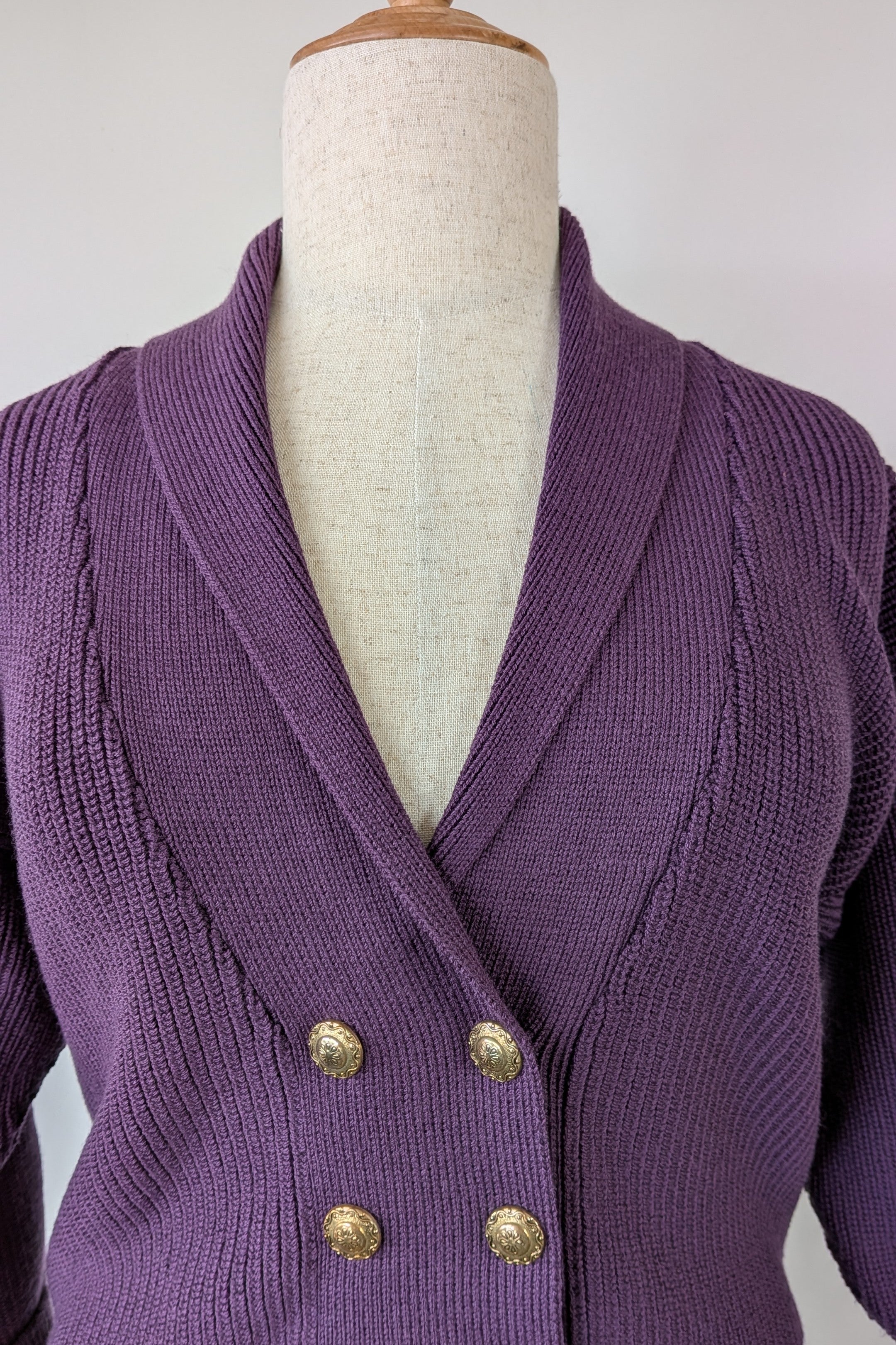 Vintage 80s Casaveen Pure New Wool Purple Cardigan (Made in Tasmania) Size 14