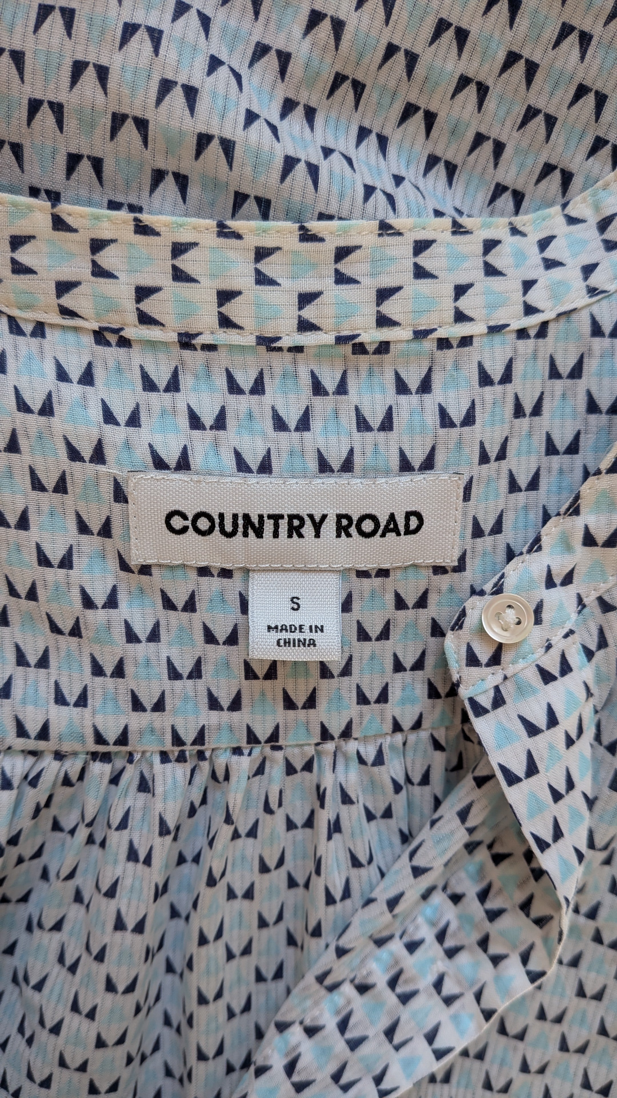 Country Road Blue Geometric Cotton Puff Sleeve Shirt Size S