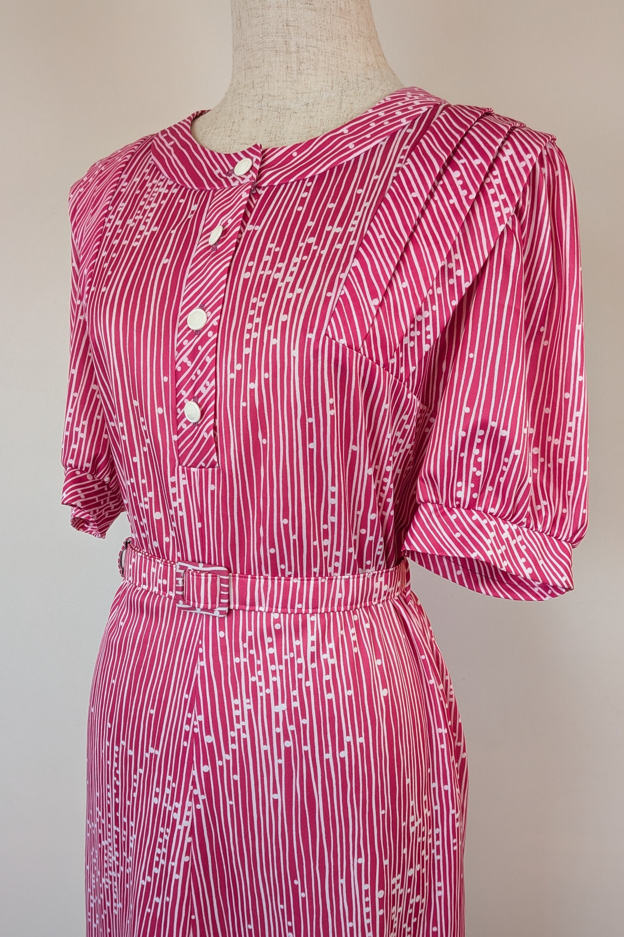 Vintage 80s Debra Fashions Melbourne Pink & White Abstract Pattern Shirtwaister Dress Size 10/12