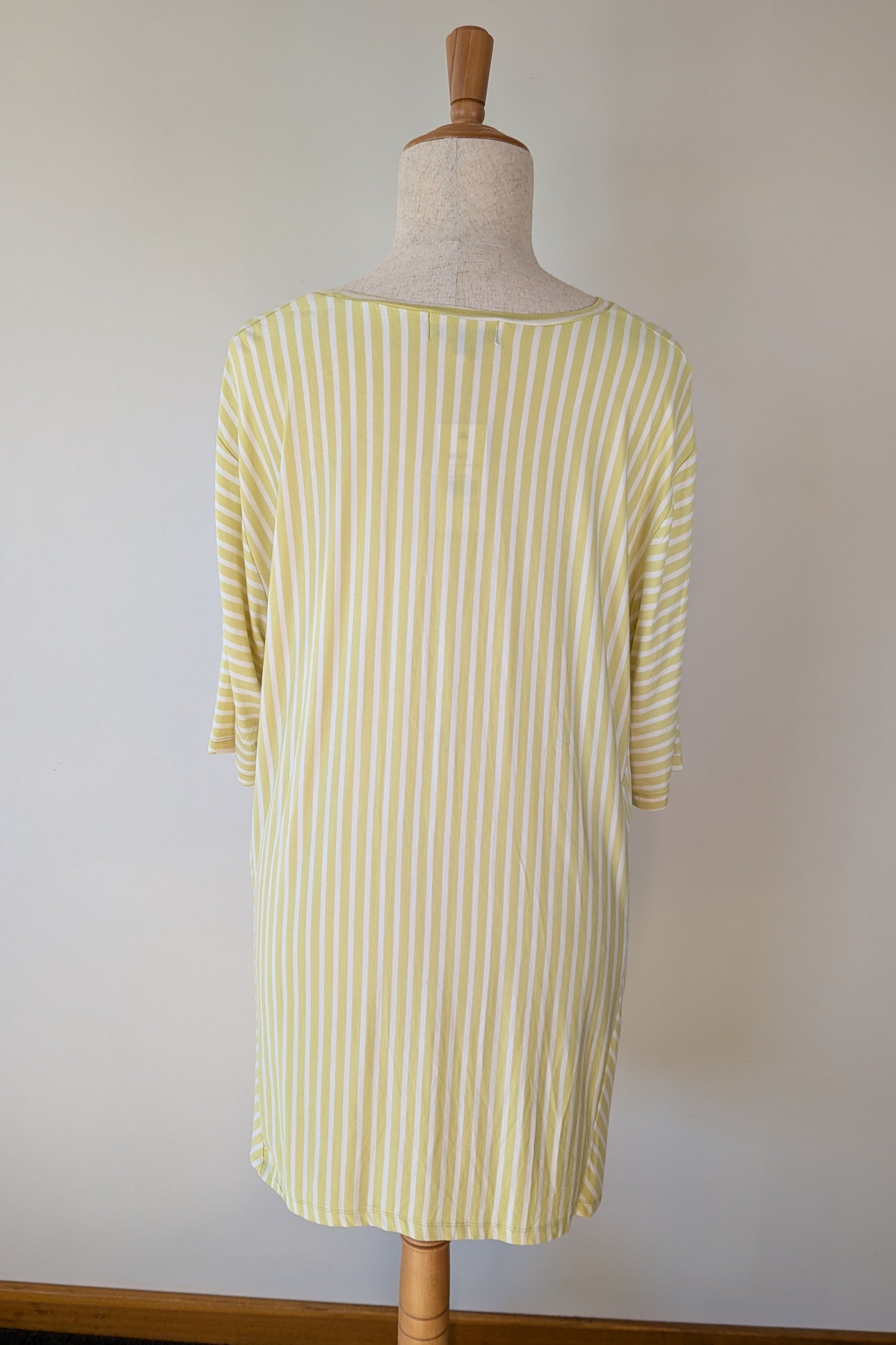 My Size Seaside Hanky Hem Lime Top Size L Brand New With Tags RRP $99.95