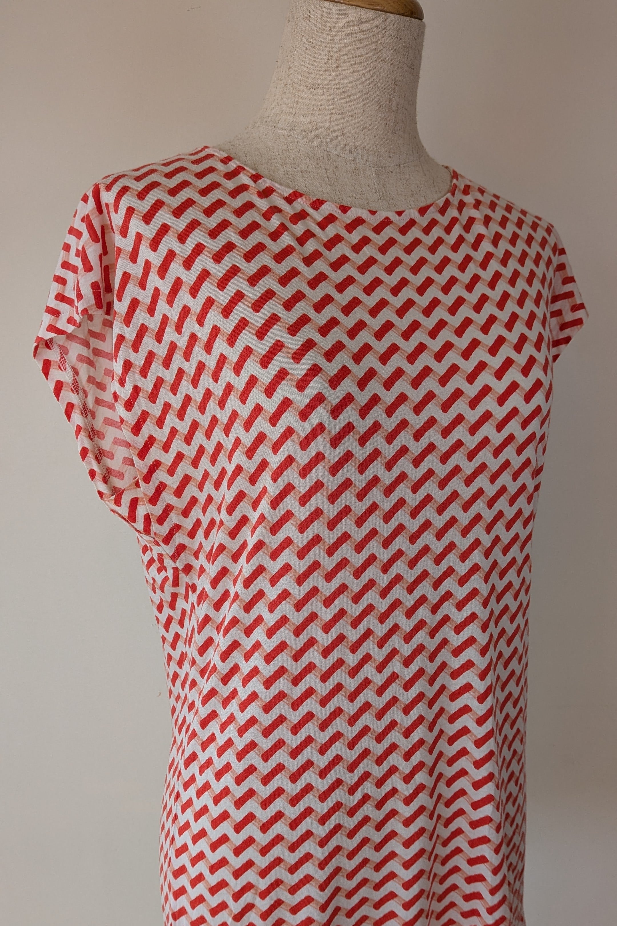 Country Road Geometric Red White Print Top Size S