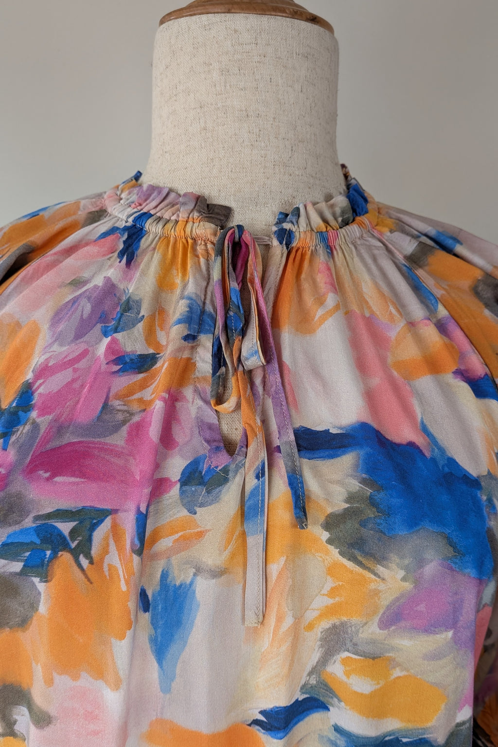 Blue Illusion Painterly Floral Print Peasant Shirt Size L