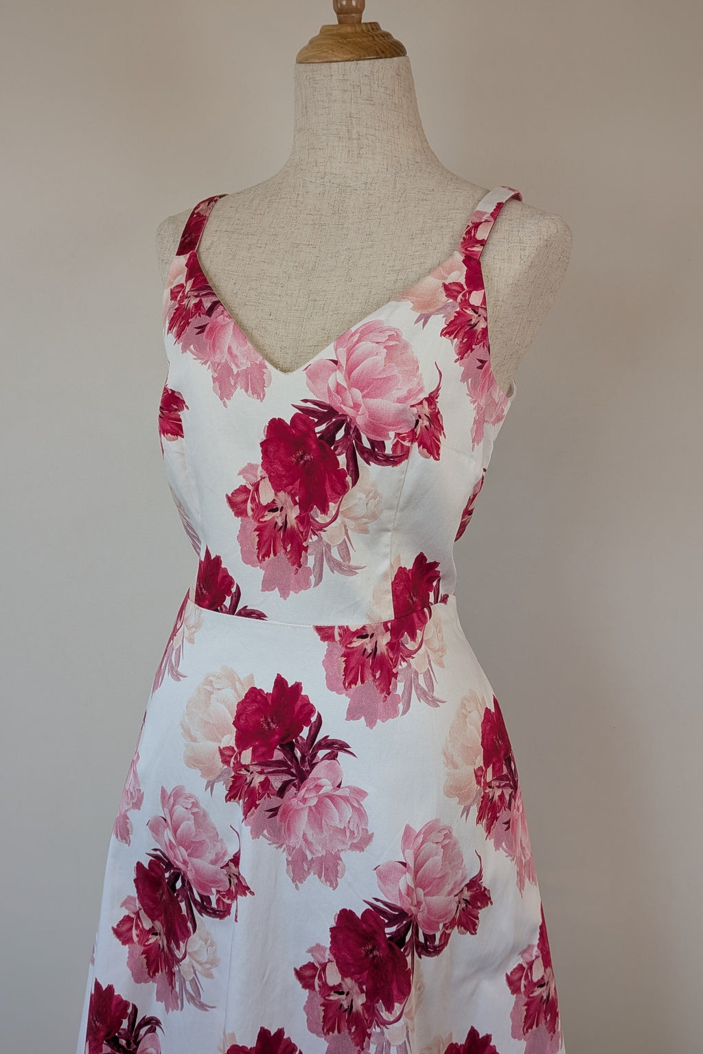 Portmans White & Pink Floral Fit and Flare Dress Size 10