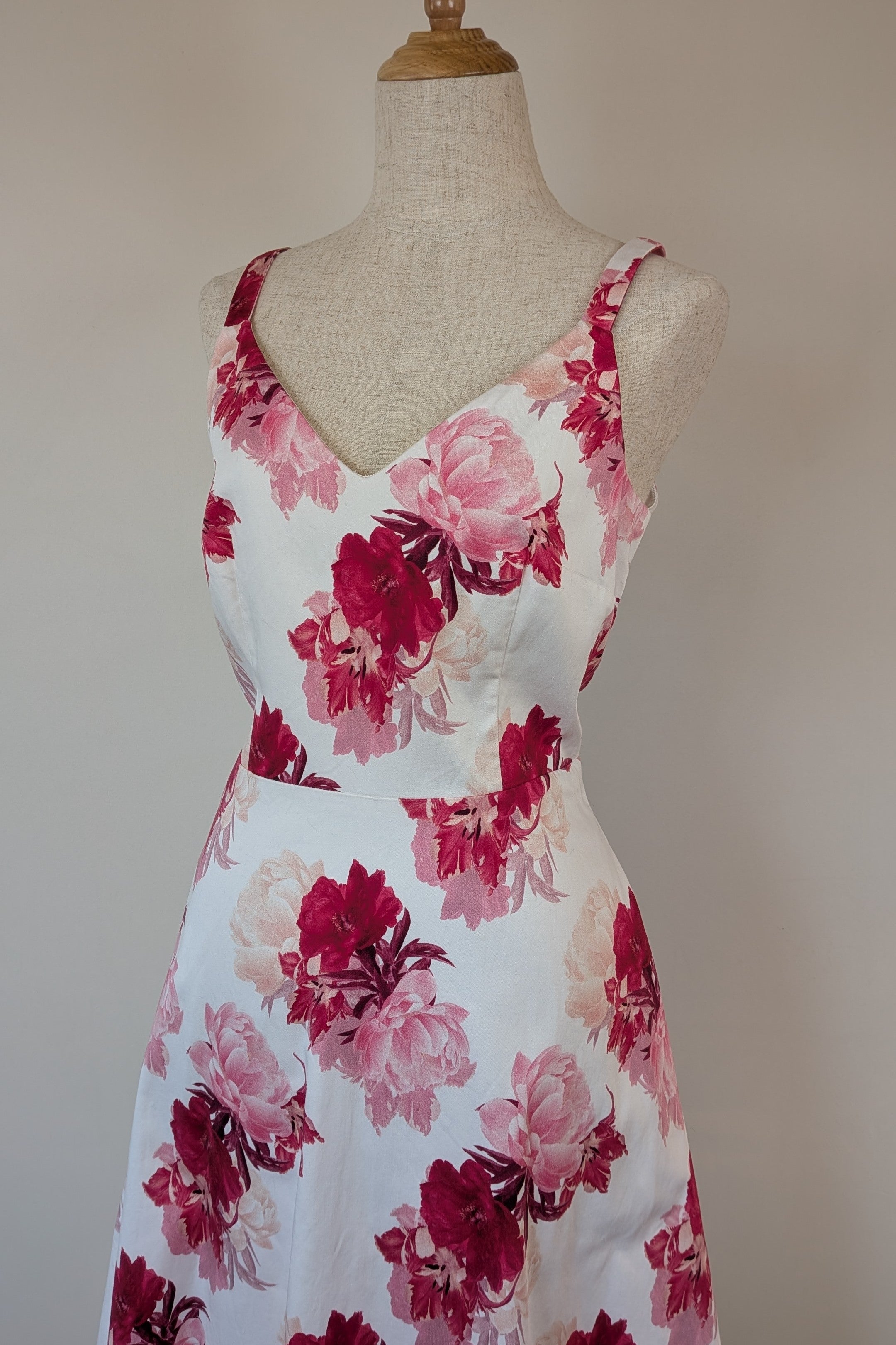 Portmans White & Pink Floral Fit and Flare Dress Size 10