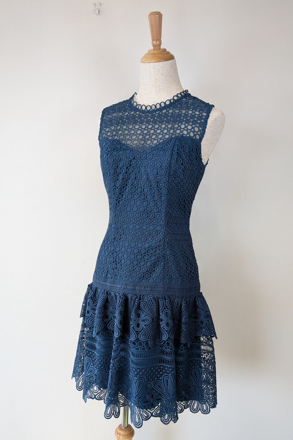 Review Teal Lace Drop Waist Dress Size 6