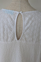 Blue Illusion 100% Organic Cotton White Embroidered Bell Sleeve Shirt Size M