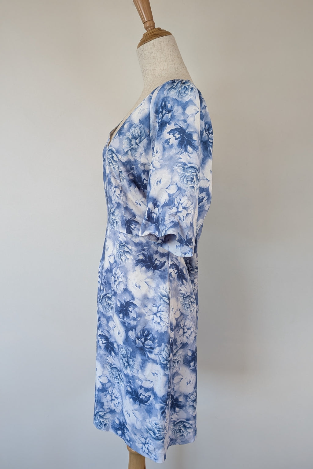Tokito Blue & White Floral Puff Sleeve Dress Size 10