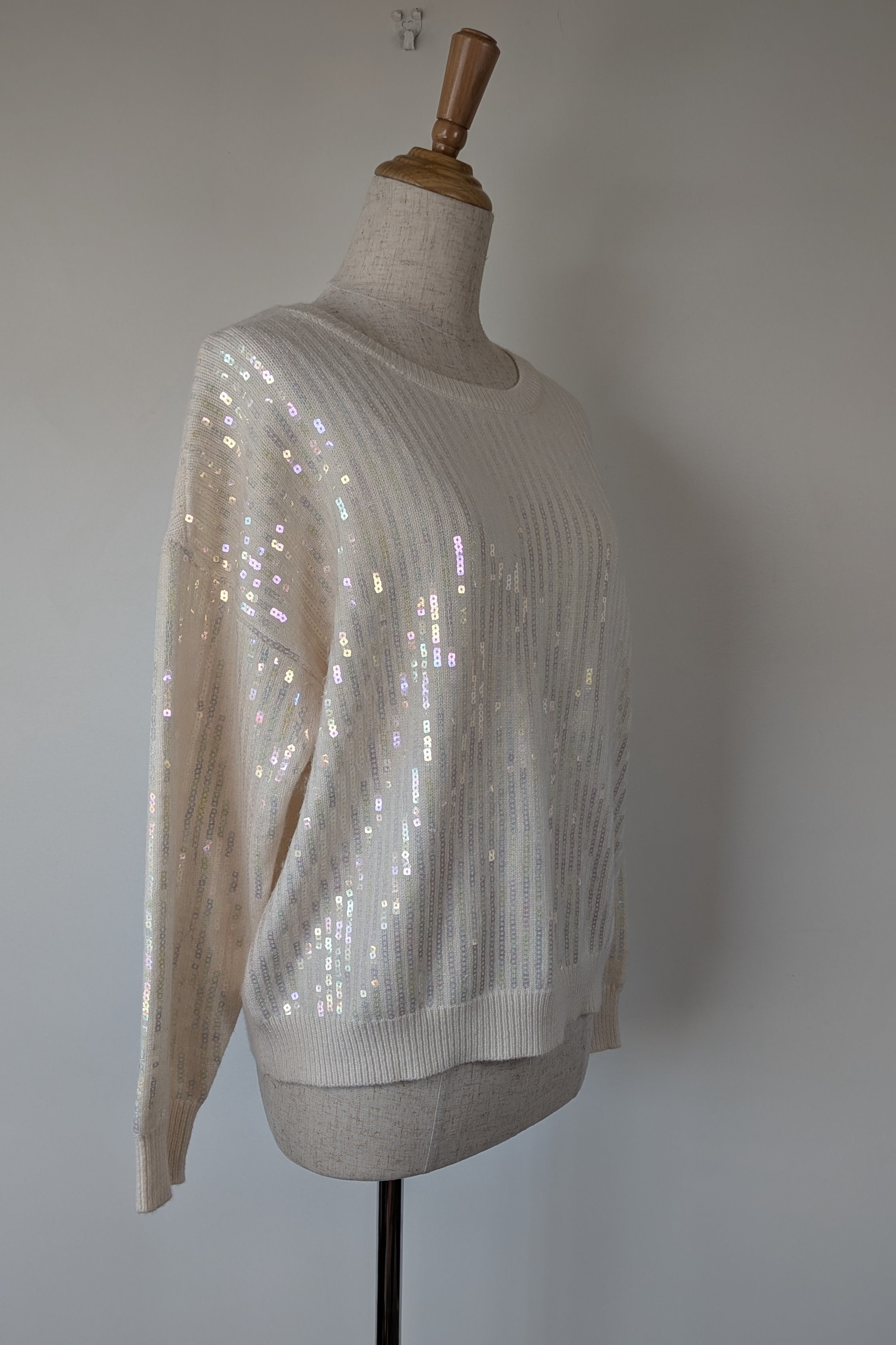 Vine Apparel White Wool Blend Iridescent Sequin Jumper Size M/L