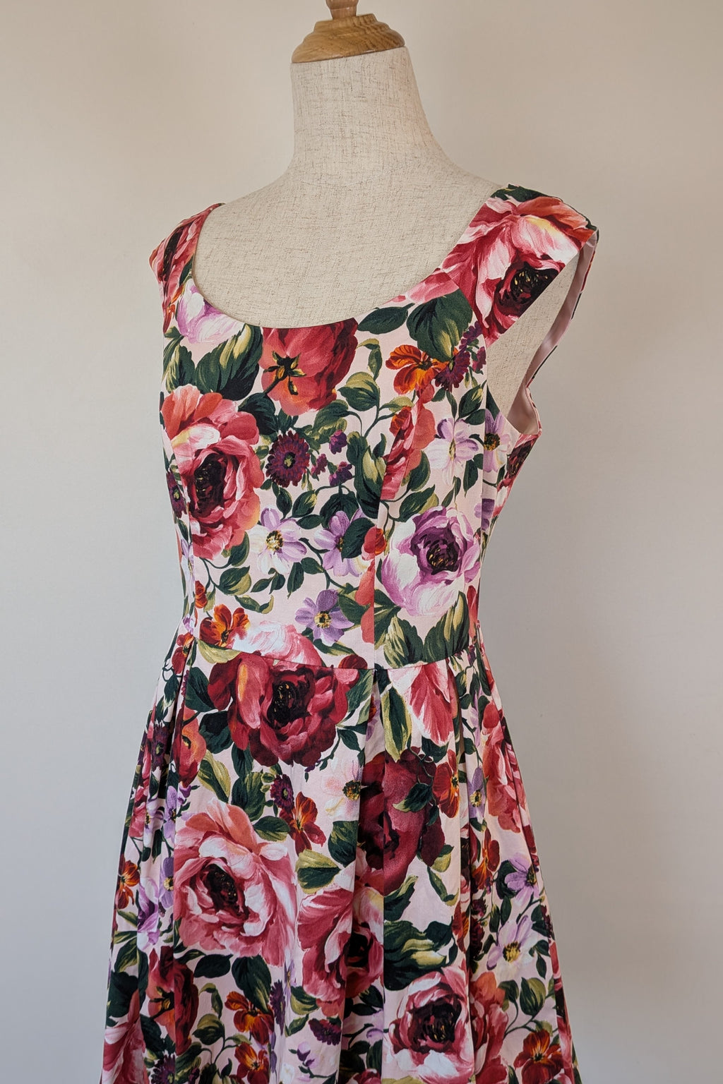 Review Fruits of the Forest Dress Size 10