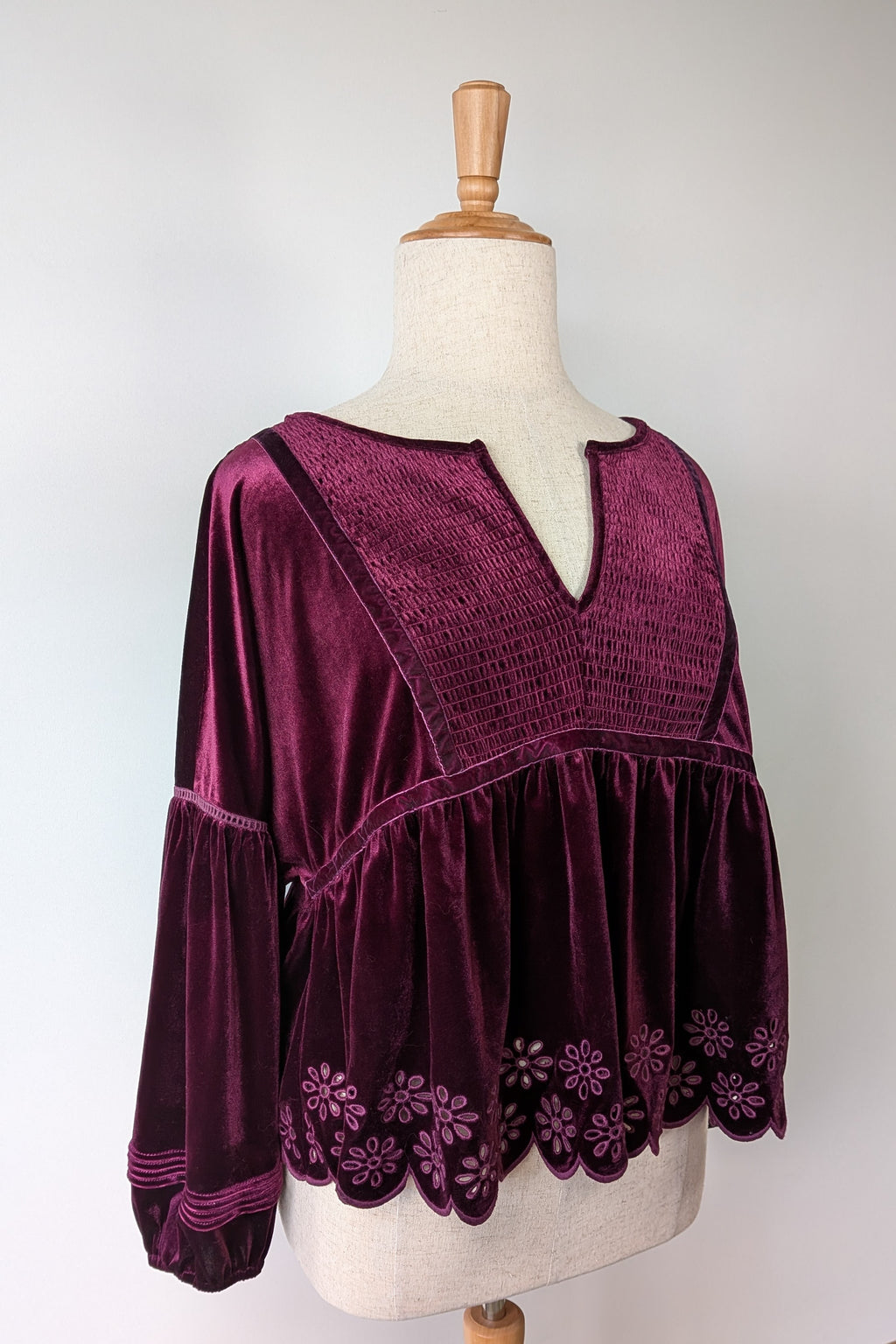 The Poetic Gypsy Burgundy Velvet Top Size 18/20